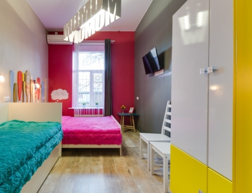 Фото Современник