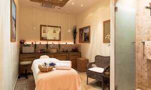 L'Occitane (Moscow, Lesnaya Street, 5) ، منتجعات