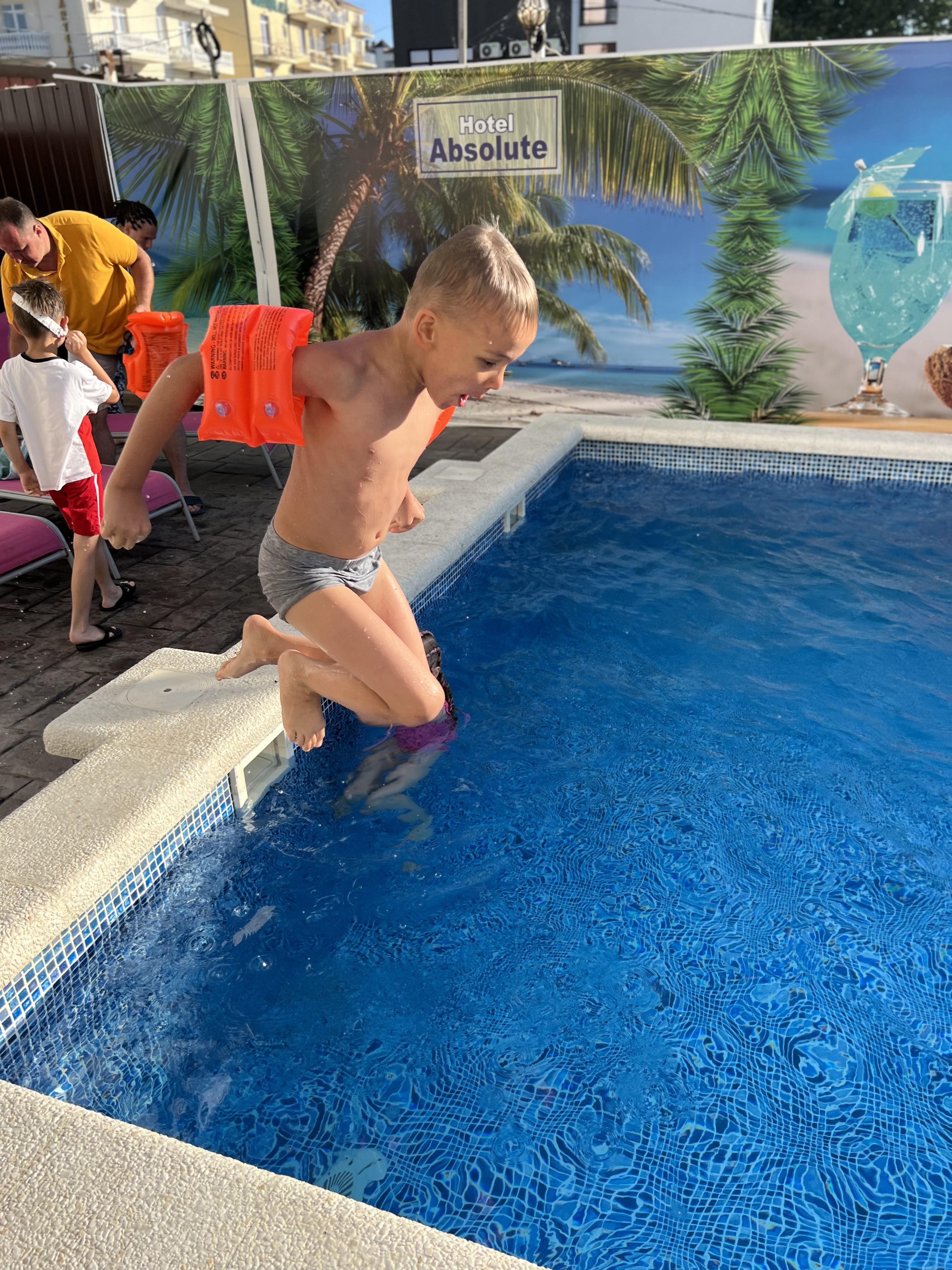 Фото Абсолют