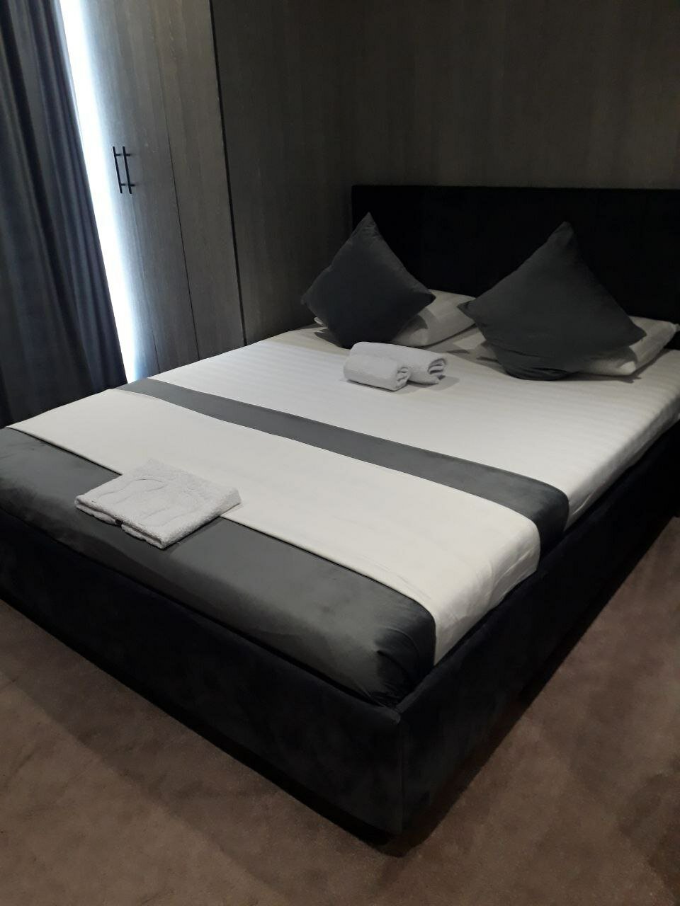 Фото Sharq Hotel