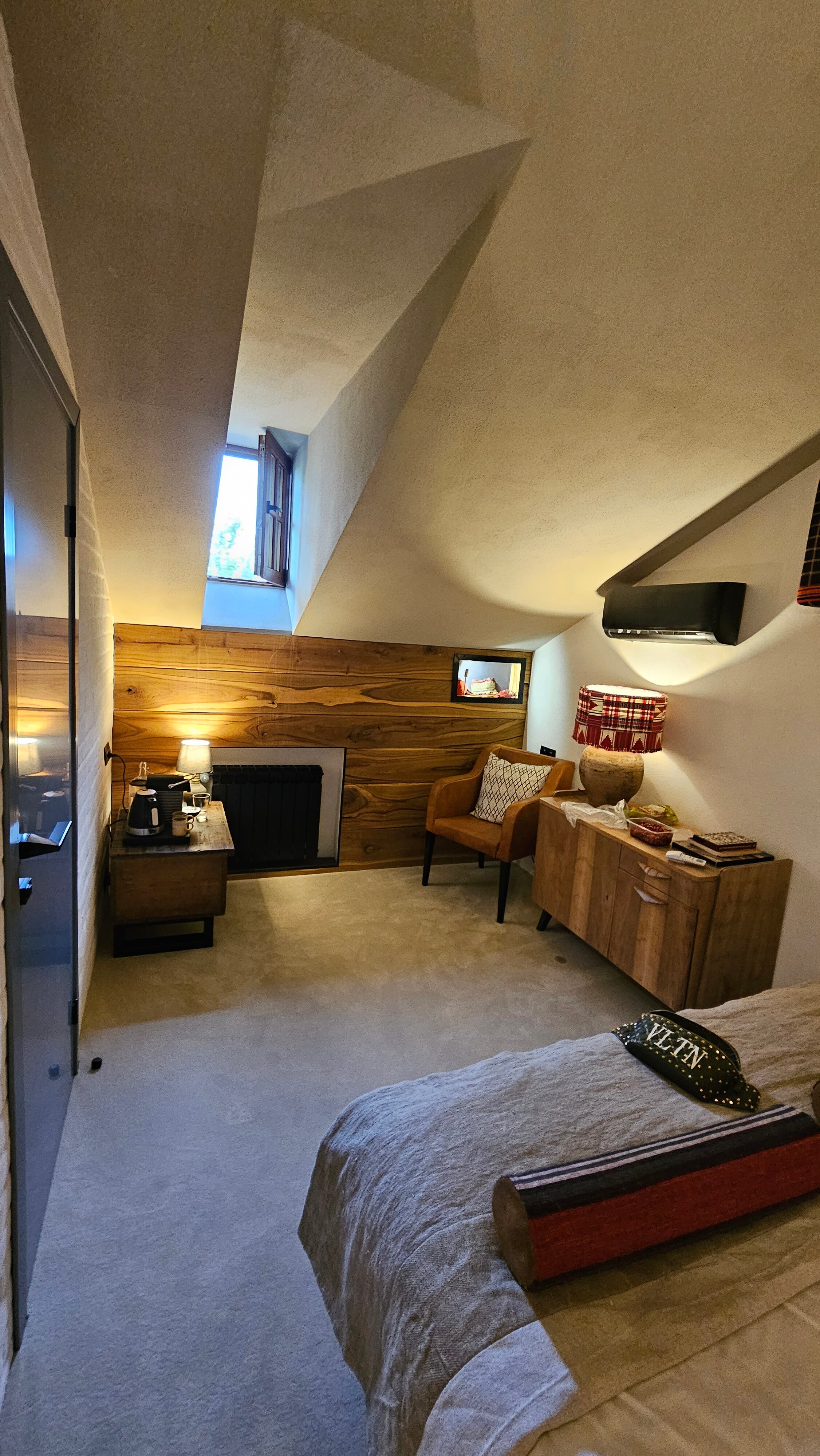 Фото Конь в пальто. Музей и постой