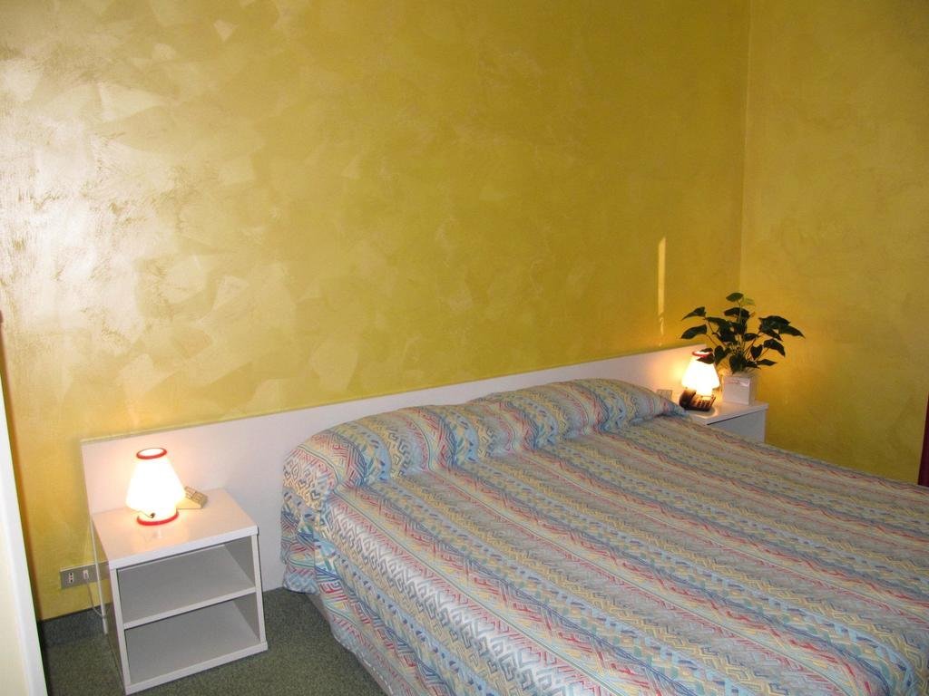 Фото Hotel Garden