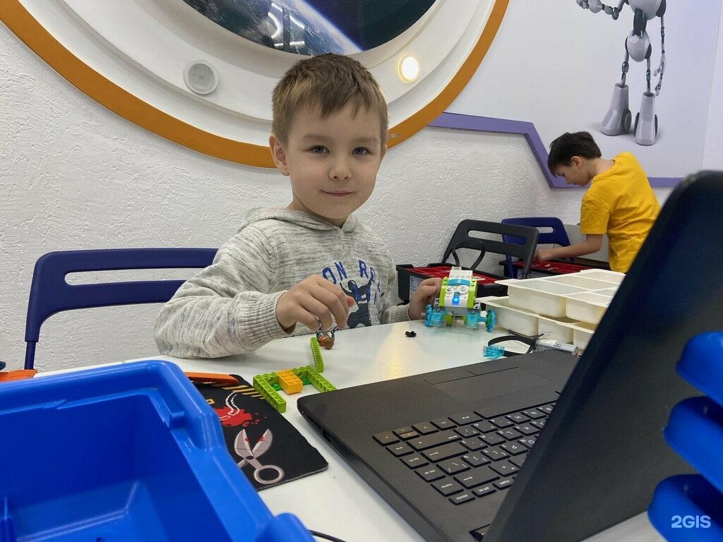 Club for children and teenagers We Do, Kazan, photo