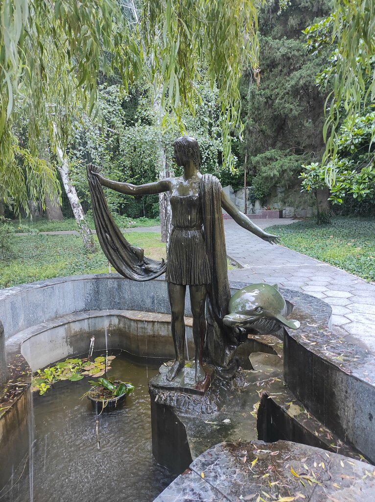 Fountain Фонтан Диана и дельфин, Republic of Crimea, photo