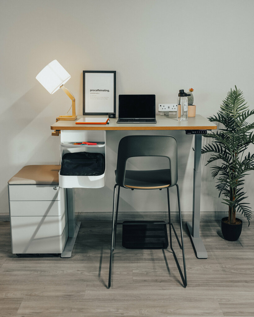 Office furniture Navodesk, Dubai, photo