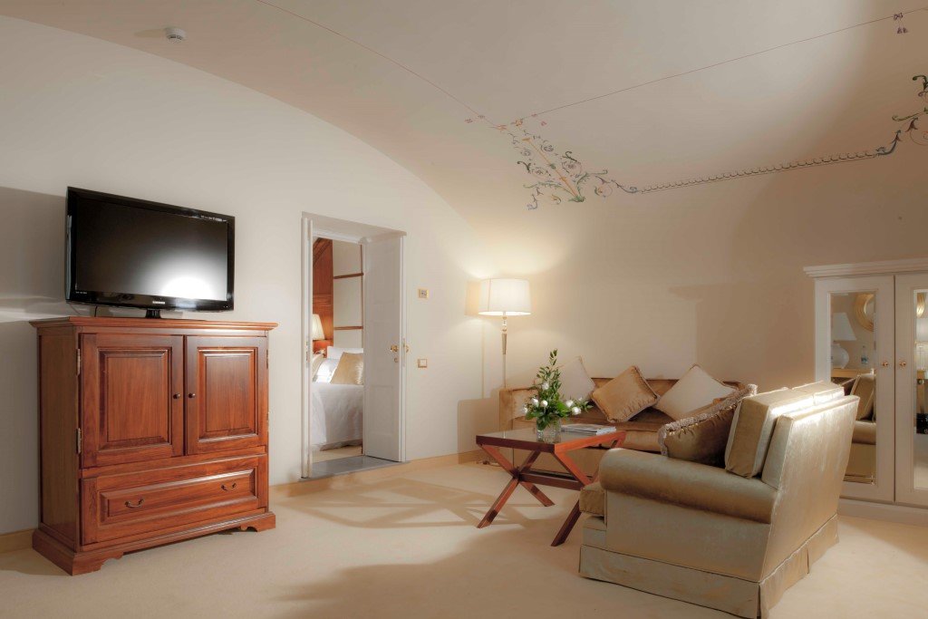 Фото Golden Tower Hotel And SPA