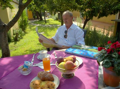 Фото Hotel Orto di Roma