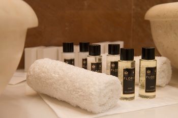 Фото Villa Plaza Boutique Hotel & SPA