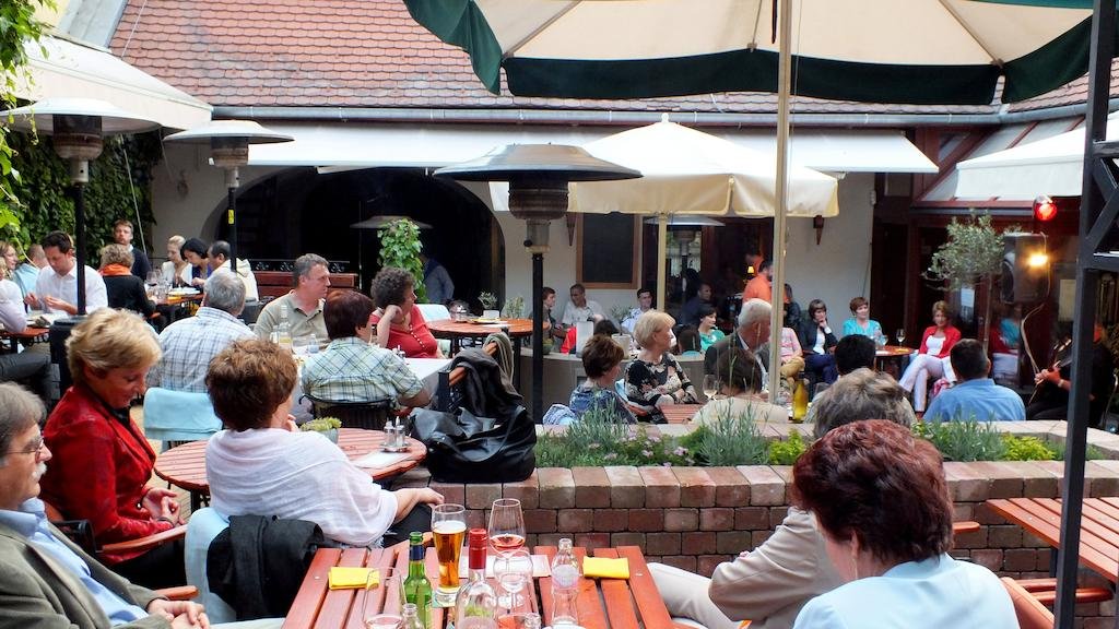 Фото Oliva Hotel & Restaurant