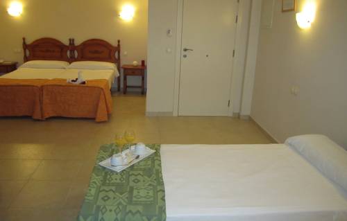 Фото Málaga Hotel Eliseos