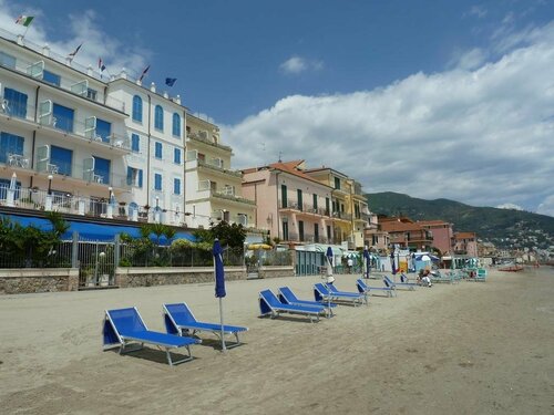 Гостиница Hotel La Balnearia в Андоре
