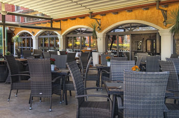 Фото Villa Plaza Boutique Hotel & SPA