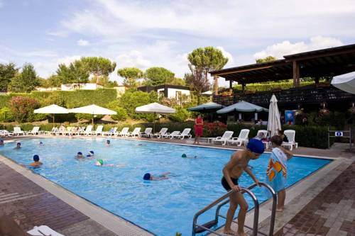 Фото Flaminio Village Bungalow Park