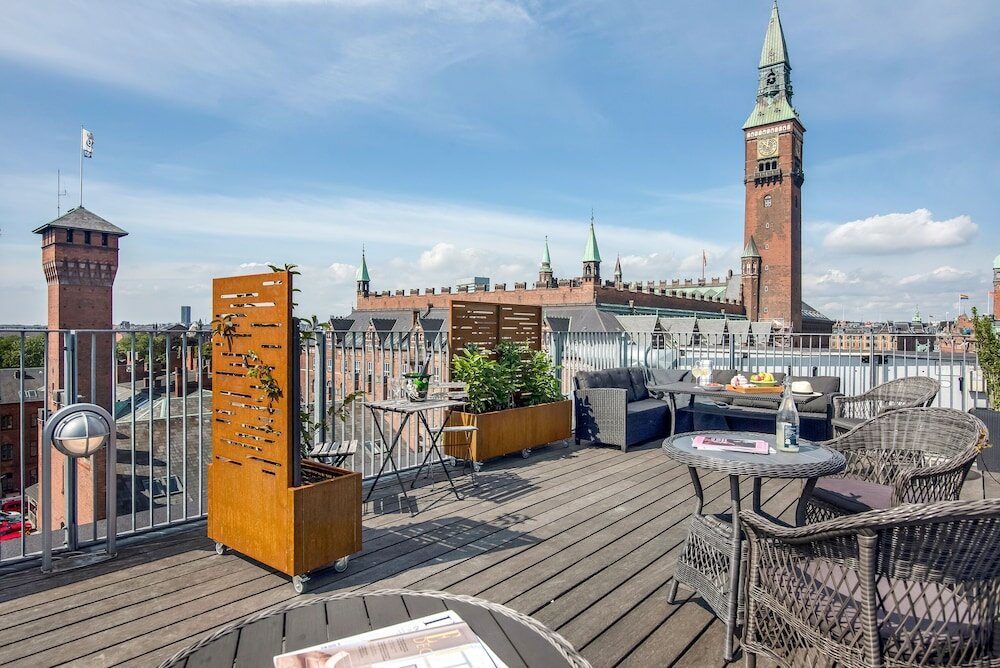 Фото City Square Hotel Apartments