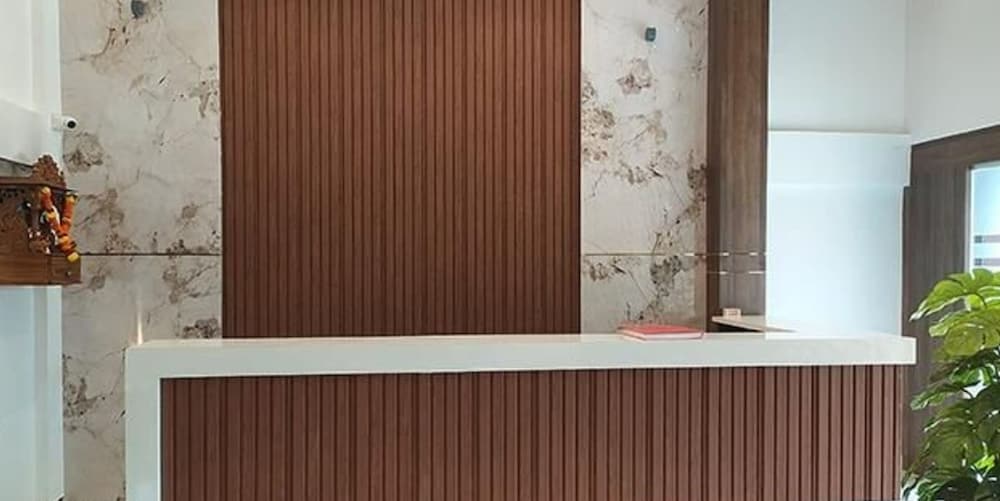 Фото Fabhotel Omkar Pride