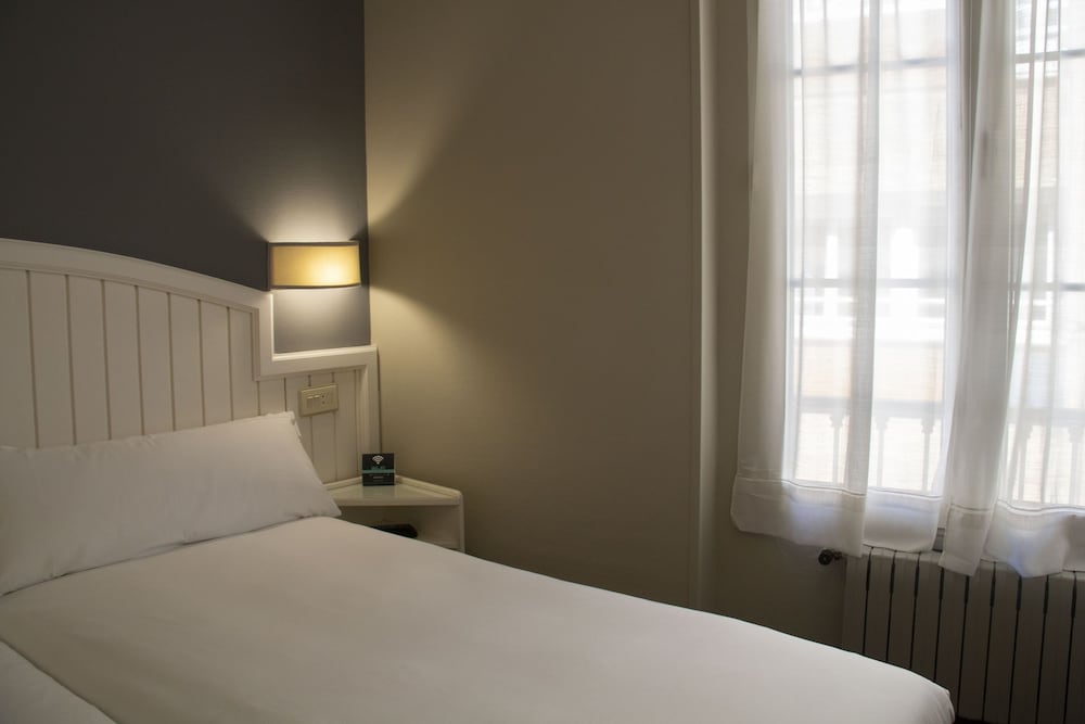 Фото Alda Miramar Rooms