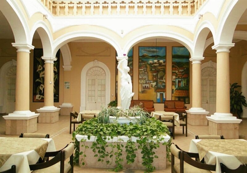 Гостиница Hotel Posada Regis de Guadalajara в Гвадалахаре