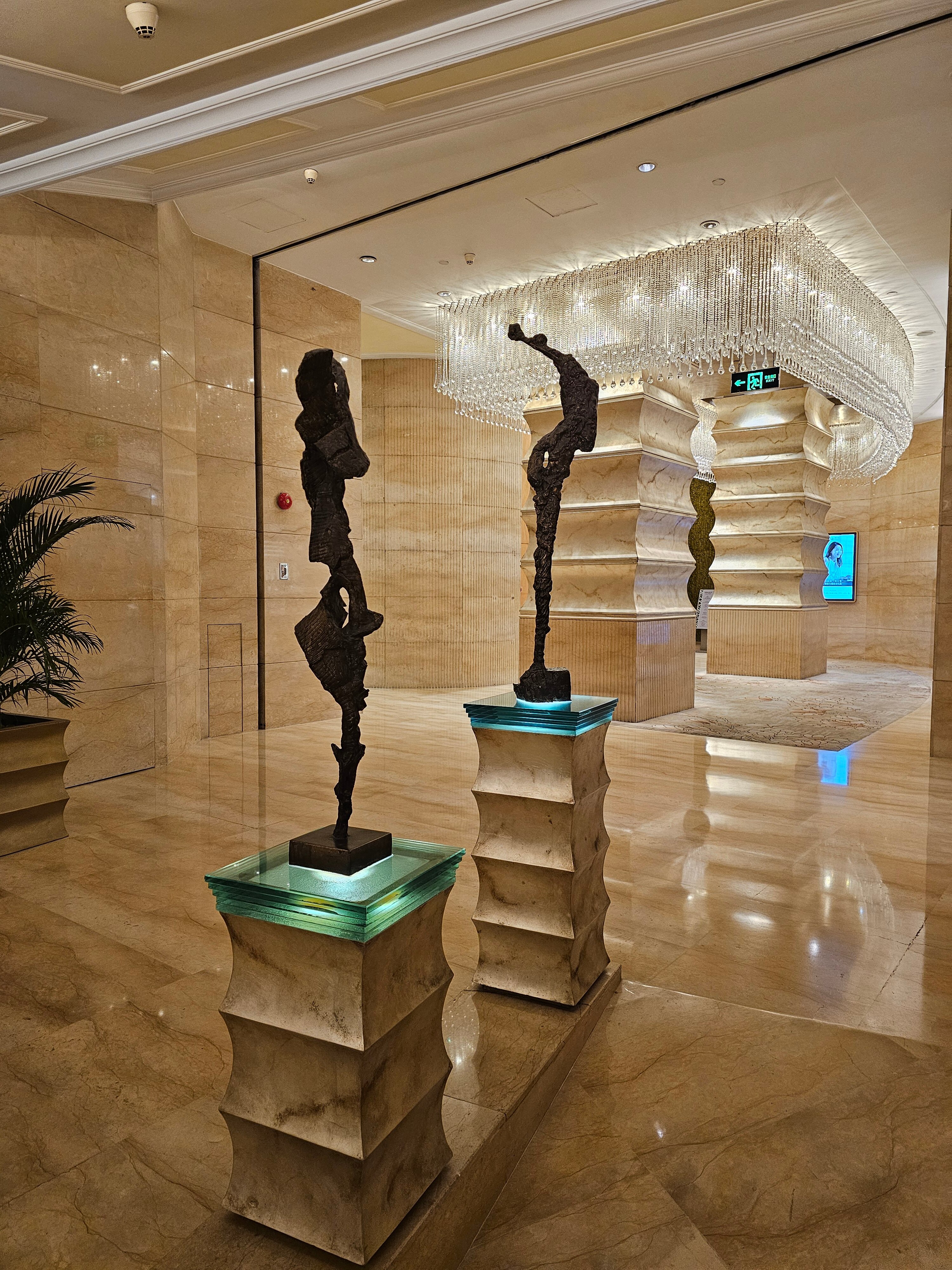 Фото Radisson Blu New World Hotel Shanghai