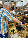 Mr. Oreshek (Sochi, Urozhaynaya Street, 88А), nuts, snacks, dried fruits