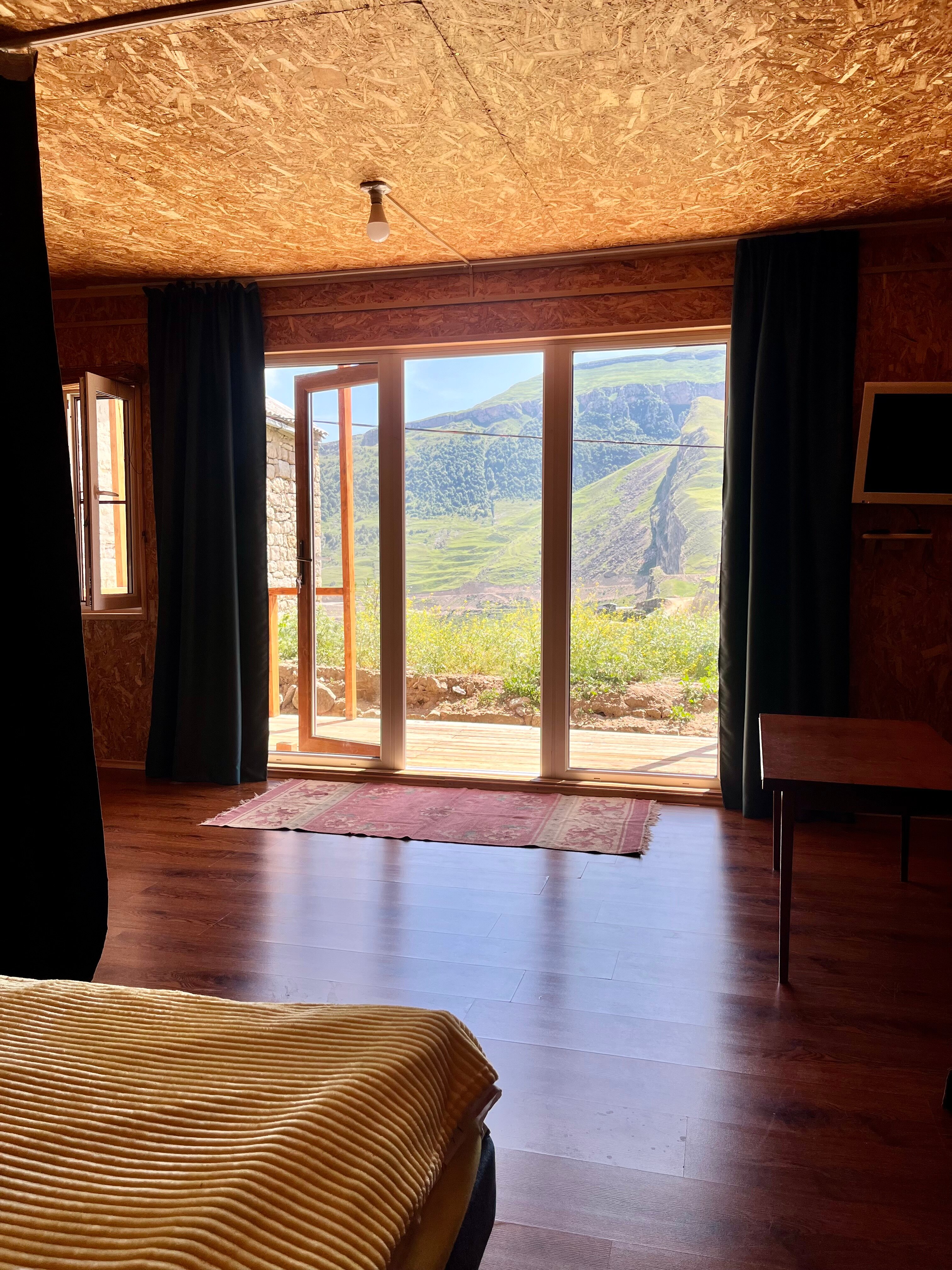 Фото Домик у каньона