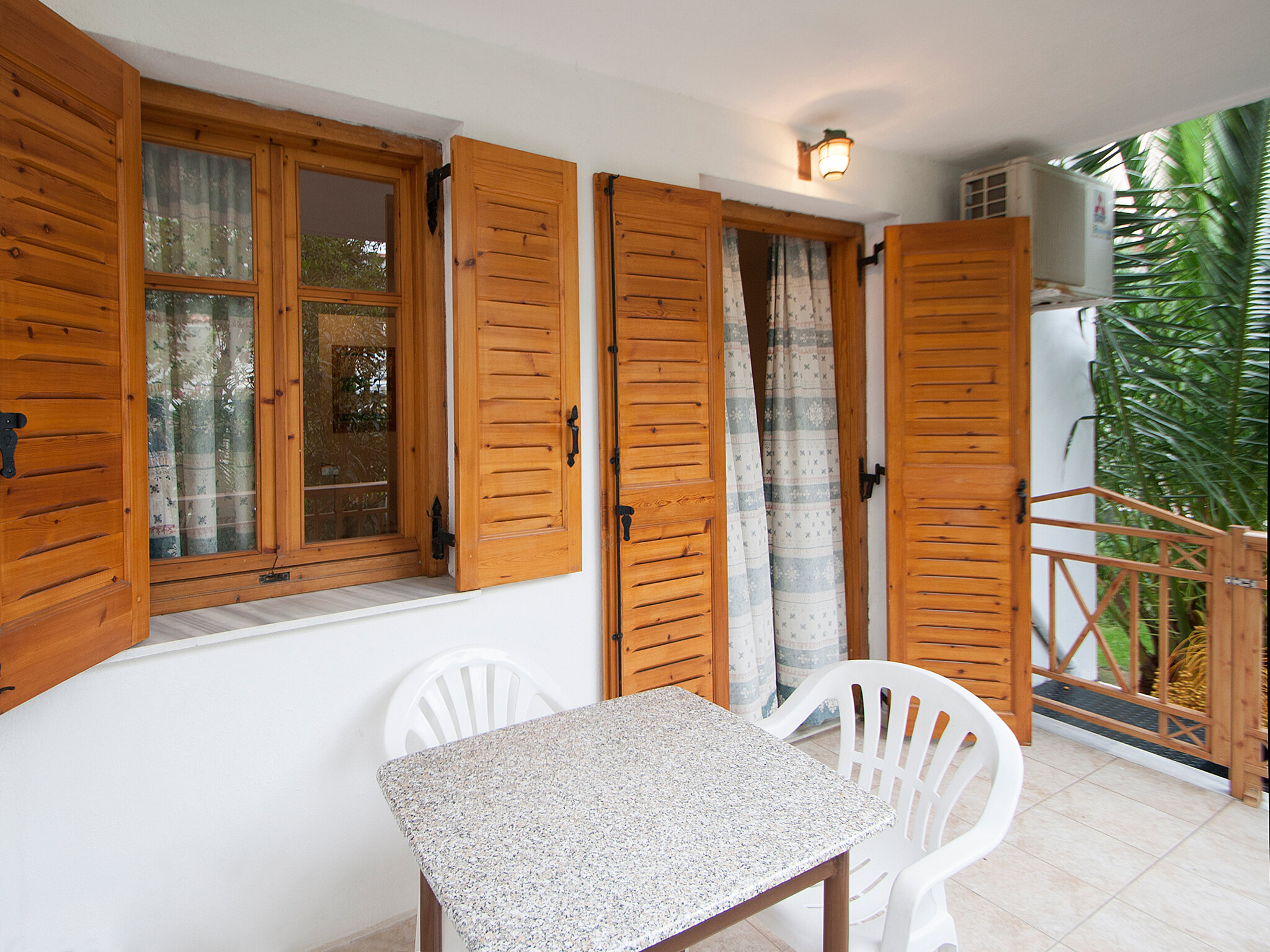 Фото Pension Laura