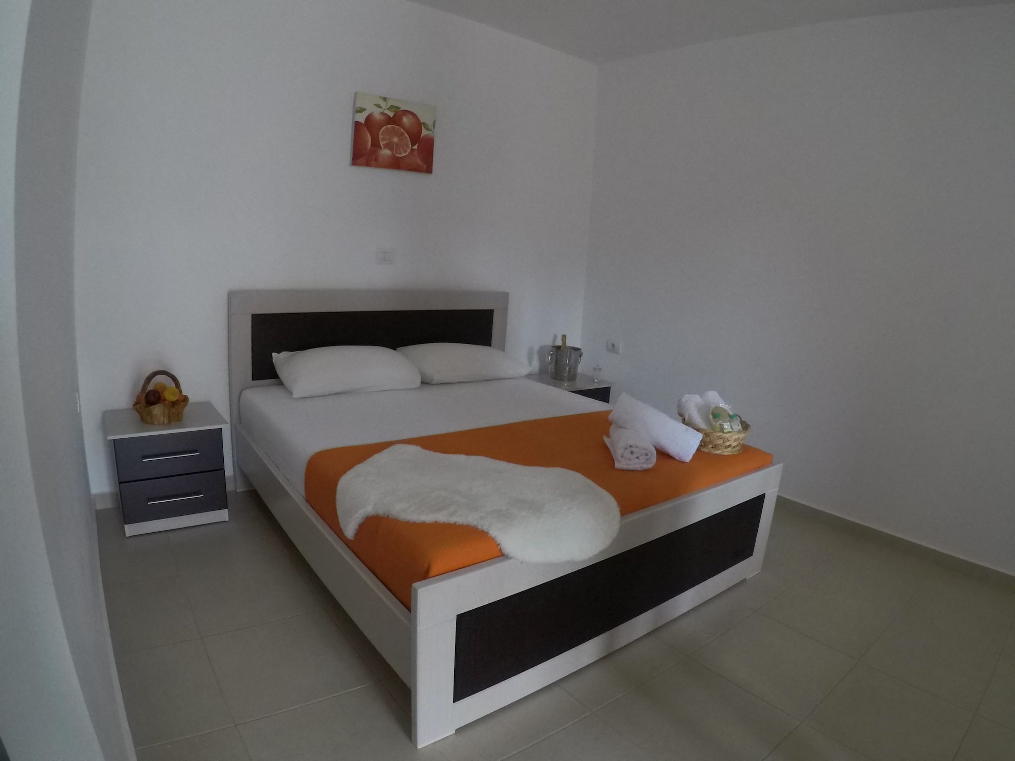 Фото Privé Hotel and Apartment