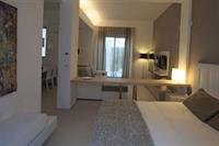 Фото Soglow Business Class Aparthotel