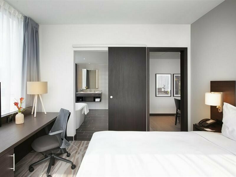 Hotel Hilton Garden Inn Zurich Limmattal, Aargau, photo