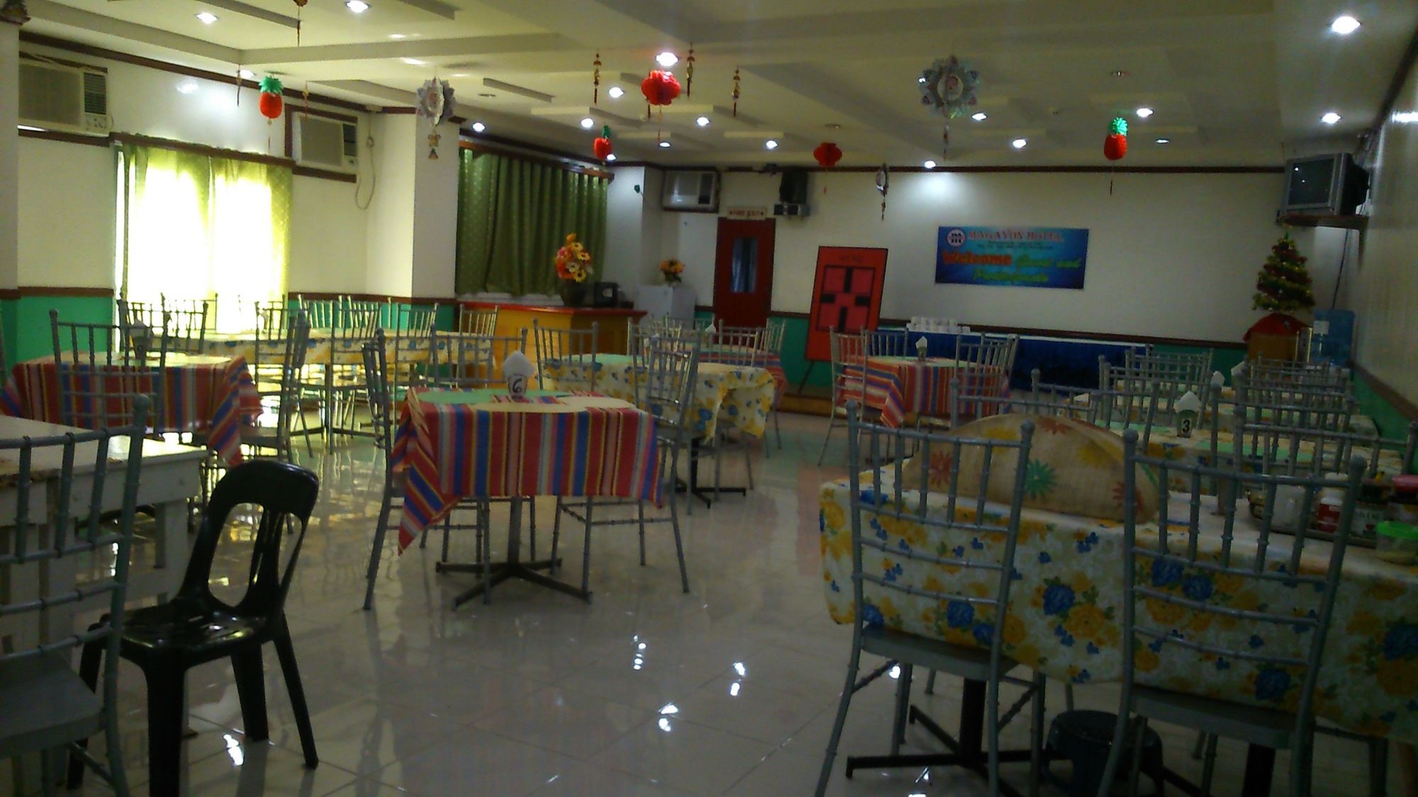 Фото Magayon Hotel