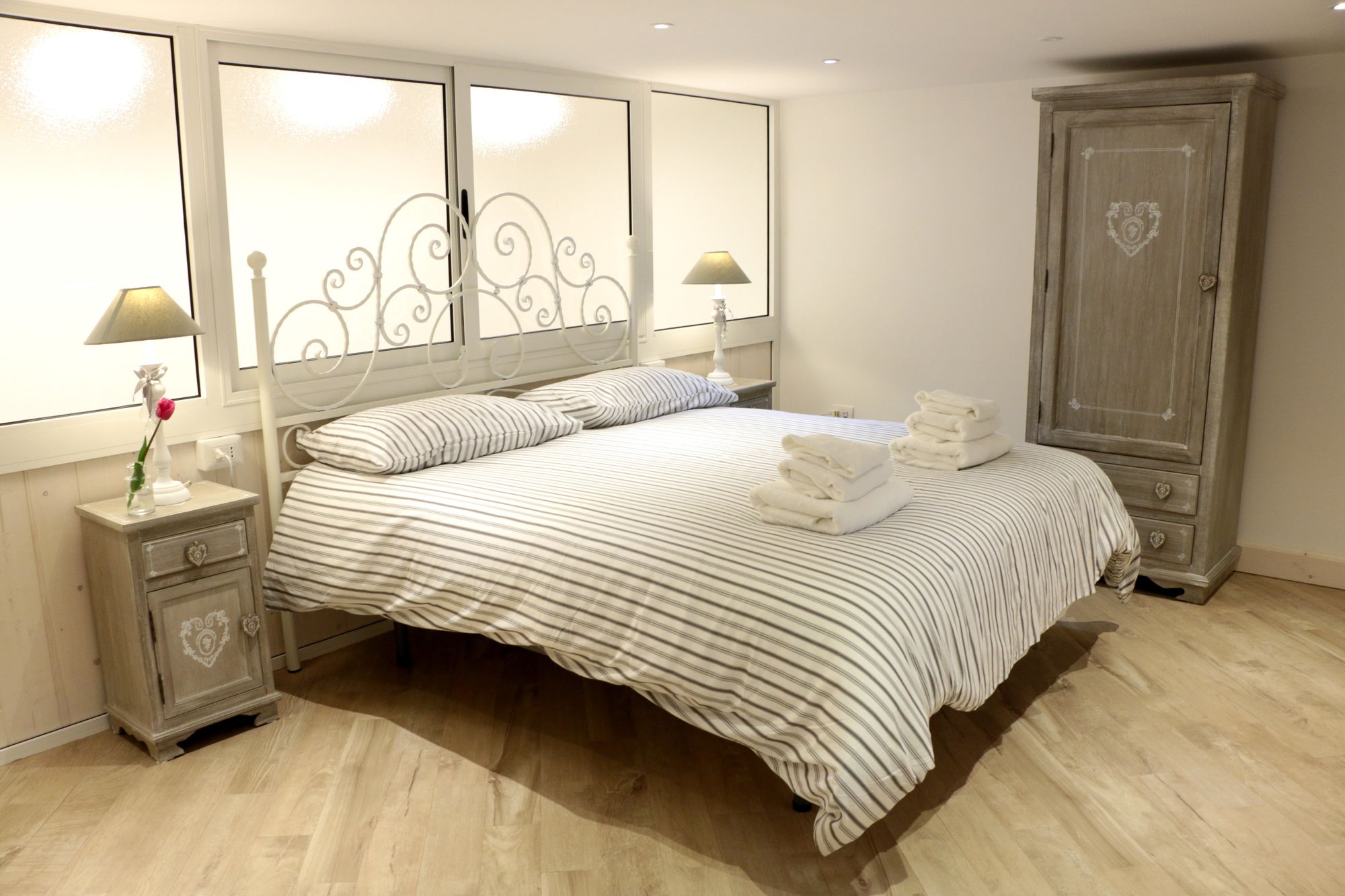 Фото B&b Napoli La scalinata di Chiaia