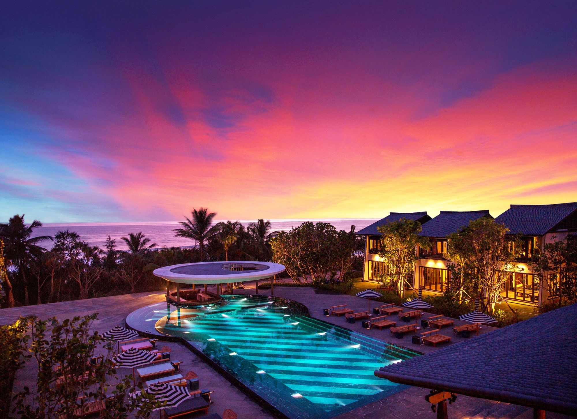 Фото Baba Beach Club Natai