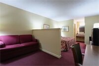 Фото Americas Best Value Inn & Suites Greenville