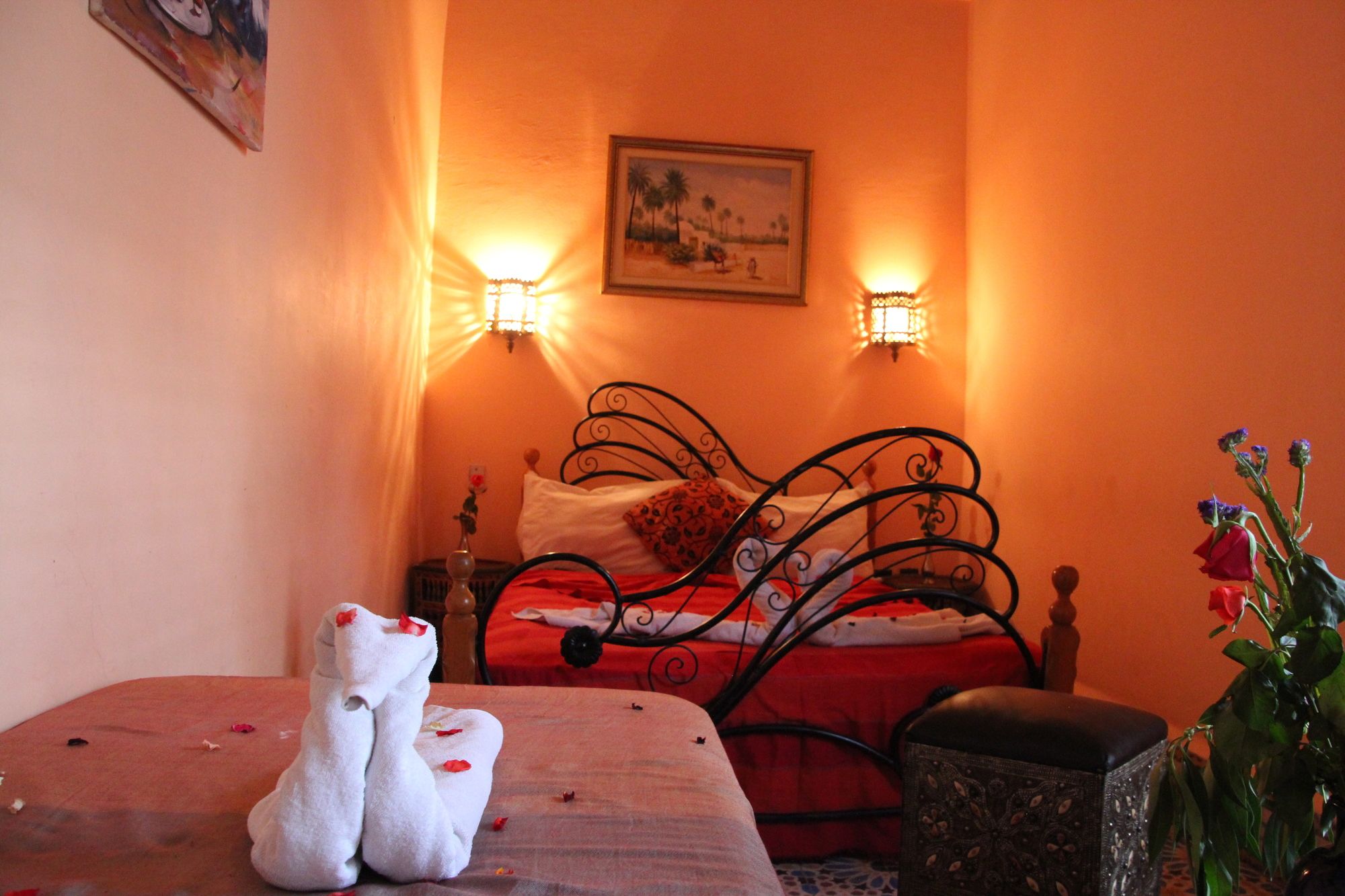 Фото Riad Bibtia