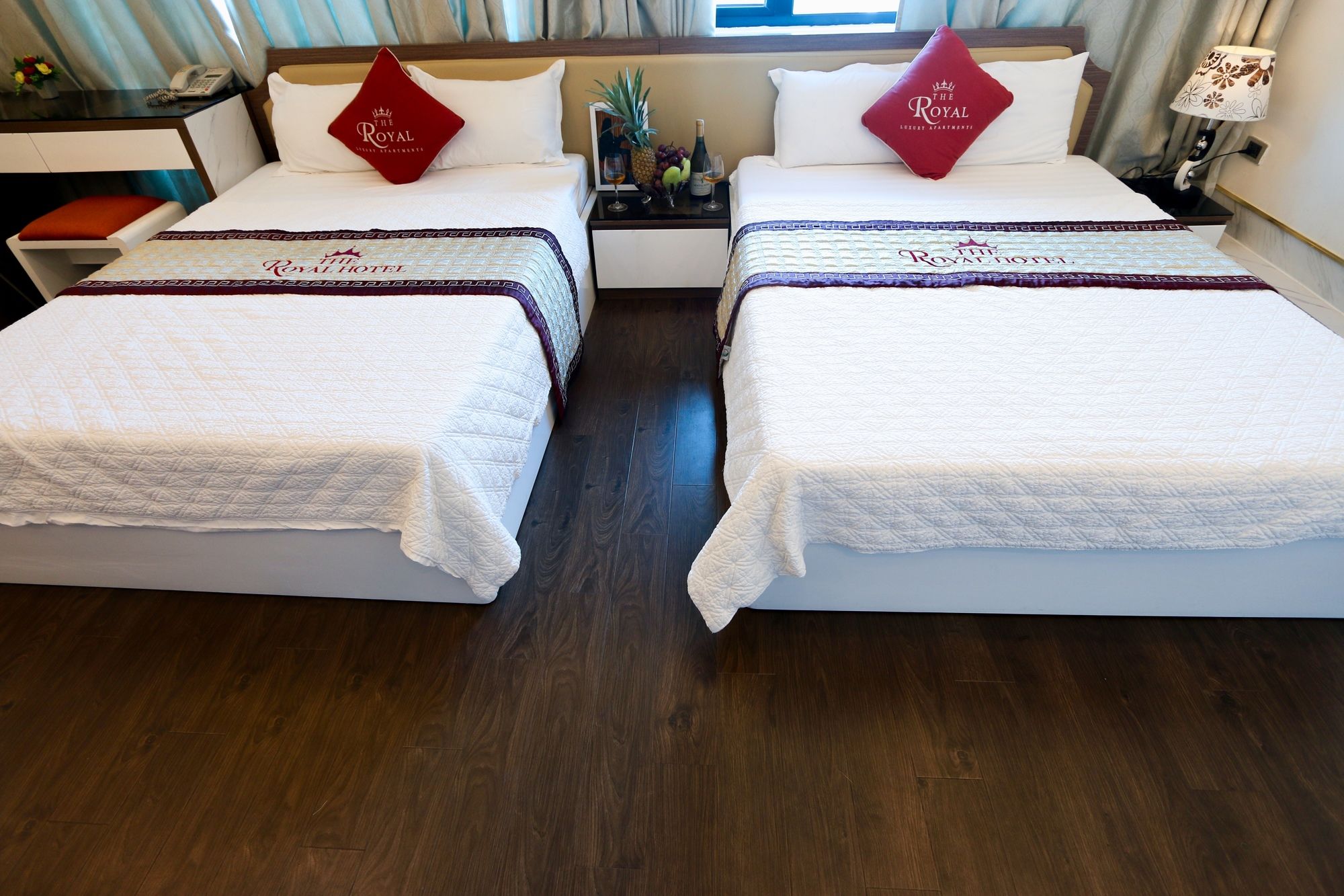 Фото The Royal Hotel