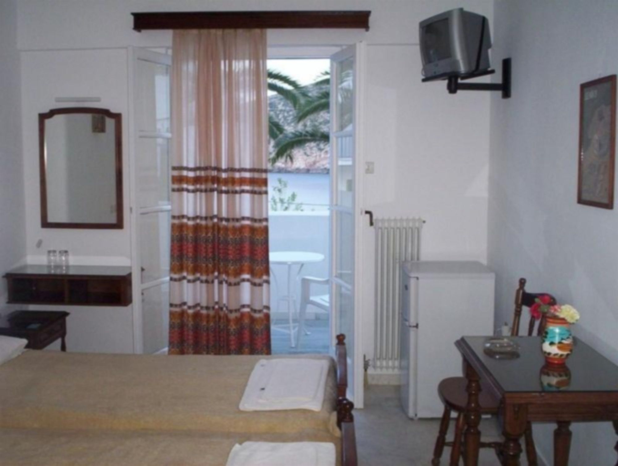 Фото Adonis Hotel Naxos