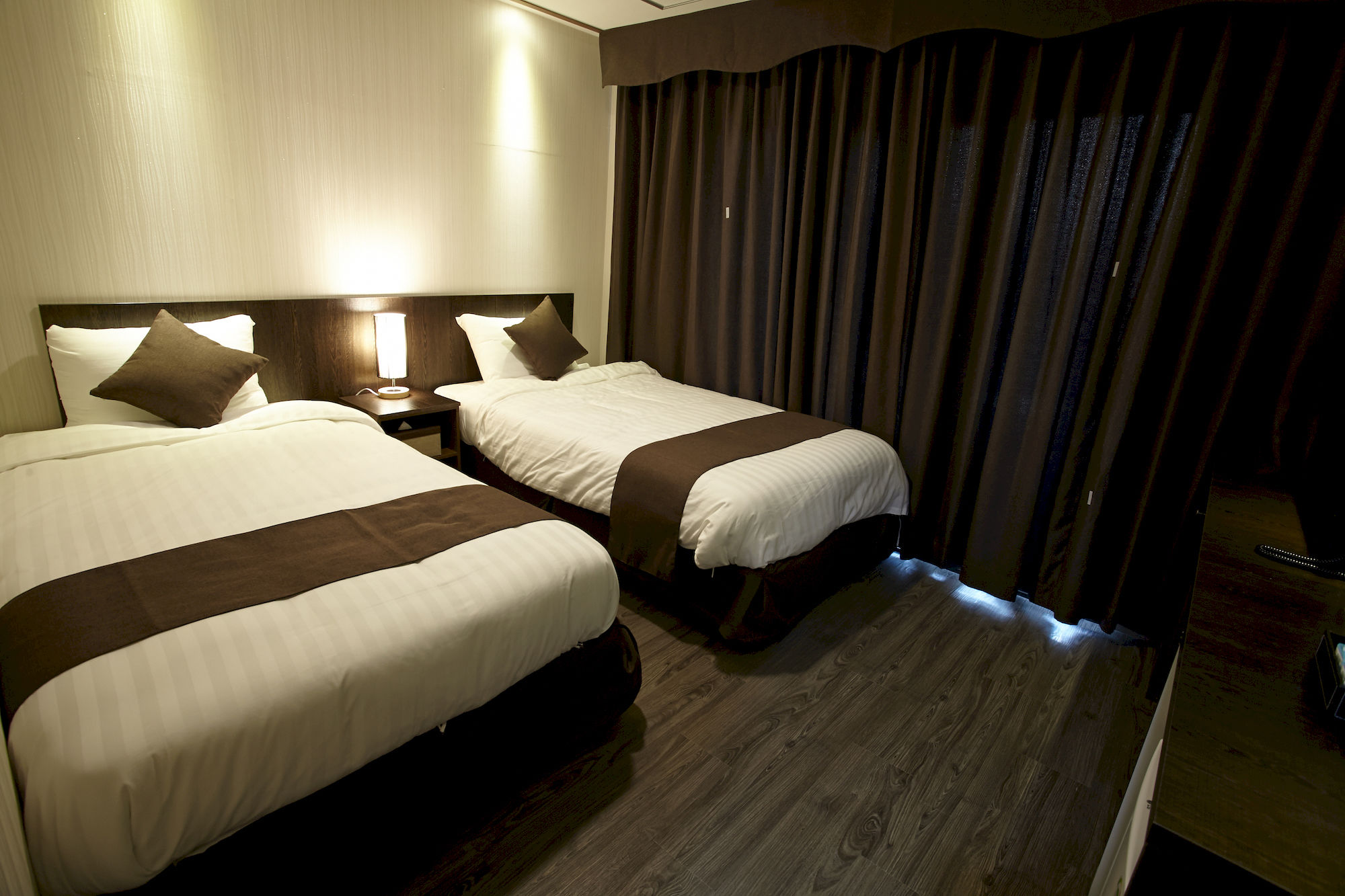 Фото CS Premier Hotel