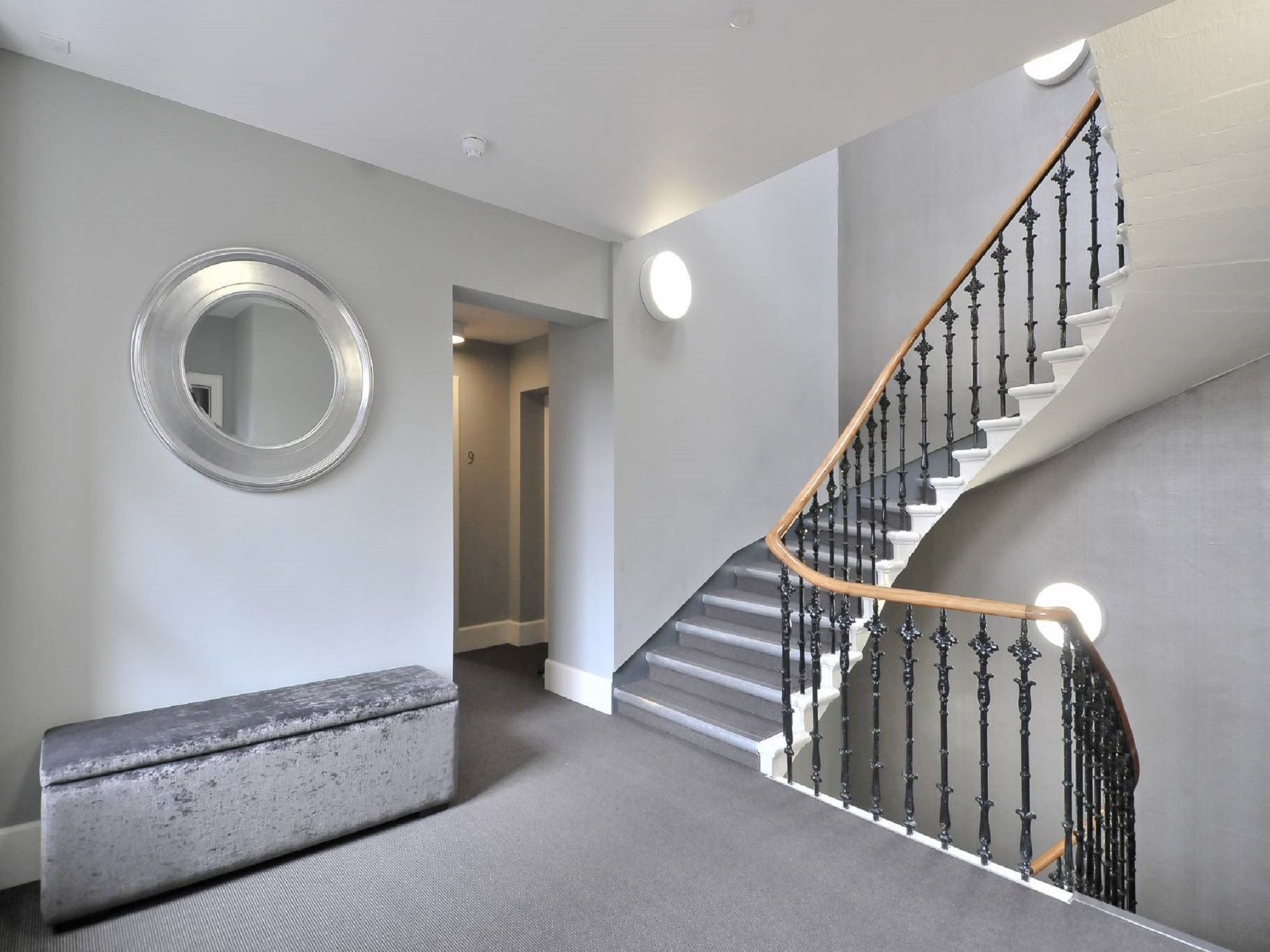 Фото Destiny Scotland - St. Andrew Square Apartments