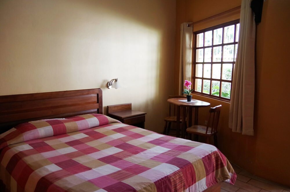 Фото Hotel Villa Zurquí