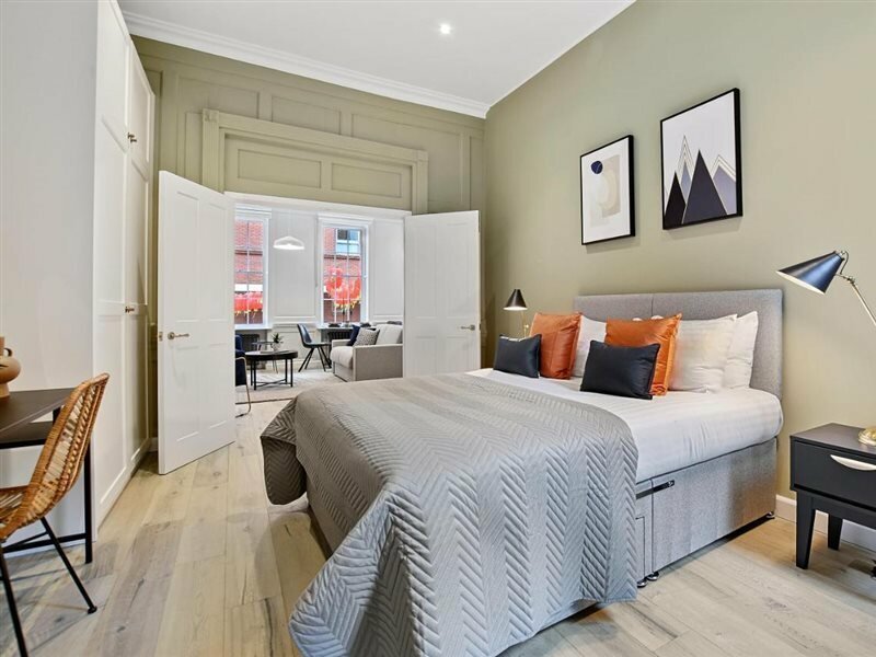 Фото Gerrard Place by Q Apartments