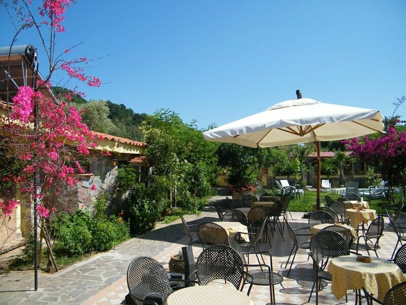 Гостиница Hotel Villaggio Tabù