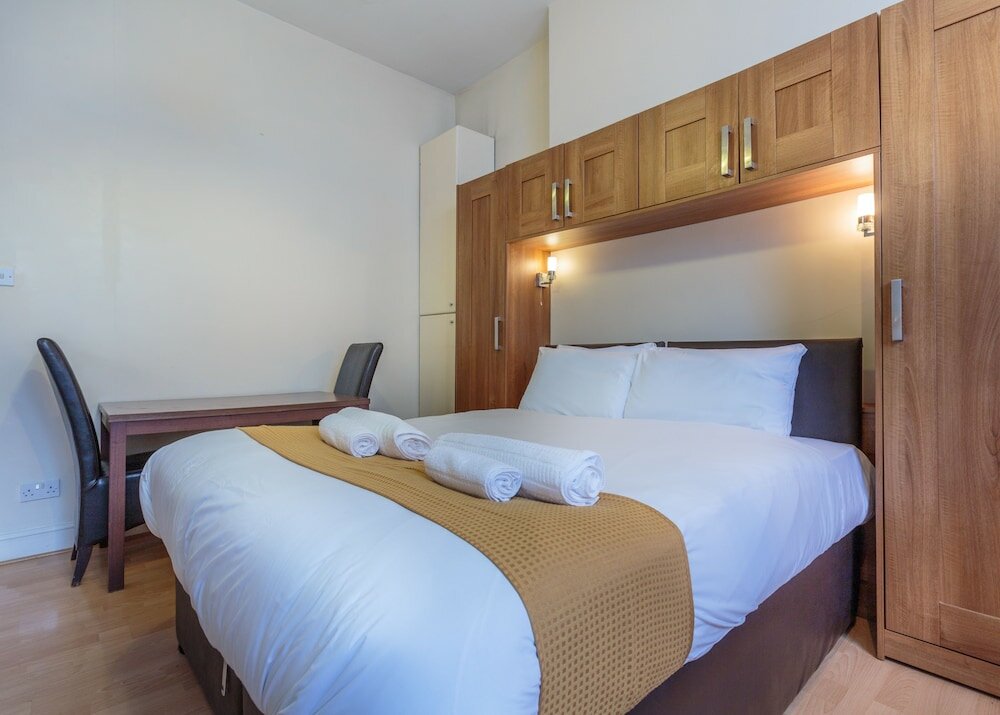 Фото Castletown House Apartments