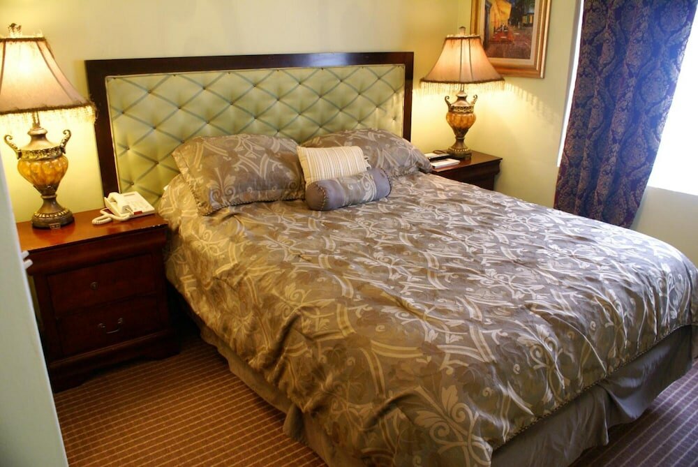 Фото Fitzgerald Hotel