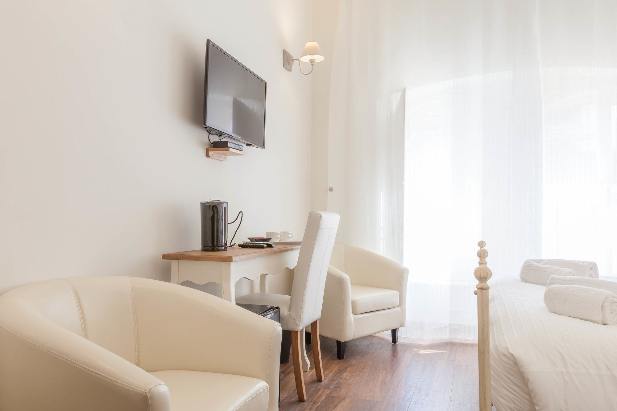 Фото Donna Margherita Rome Suite & Rooms