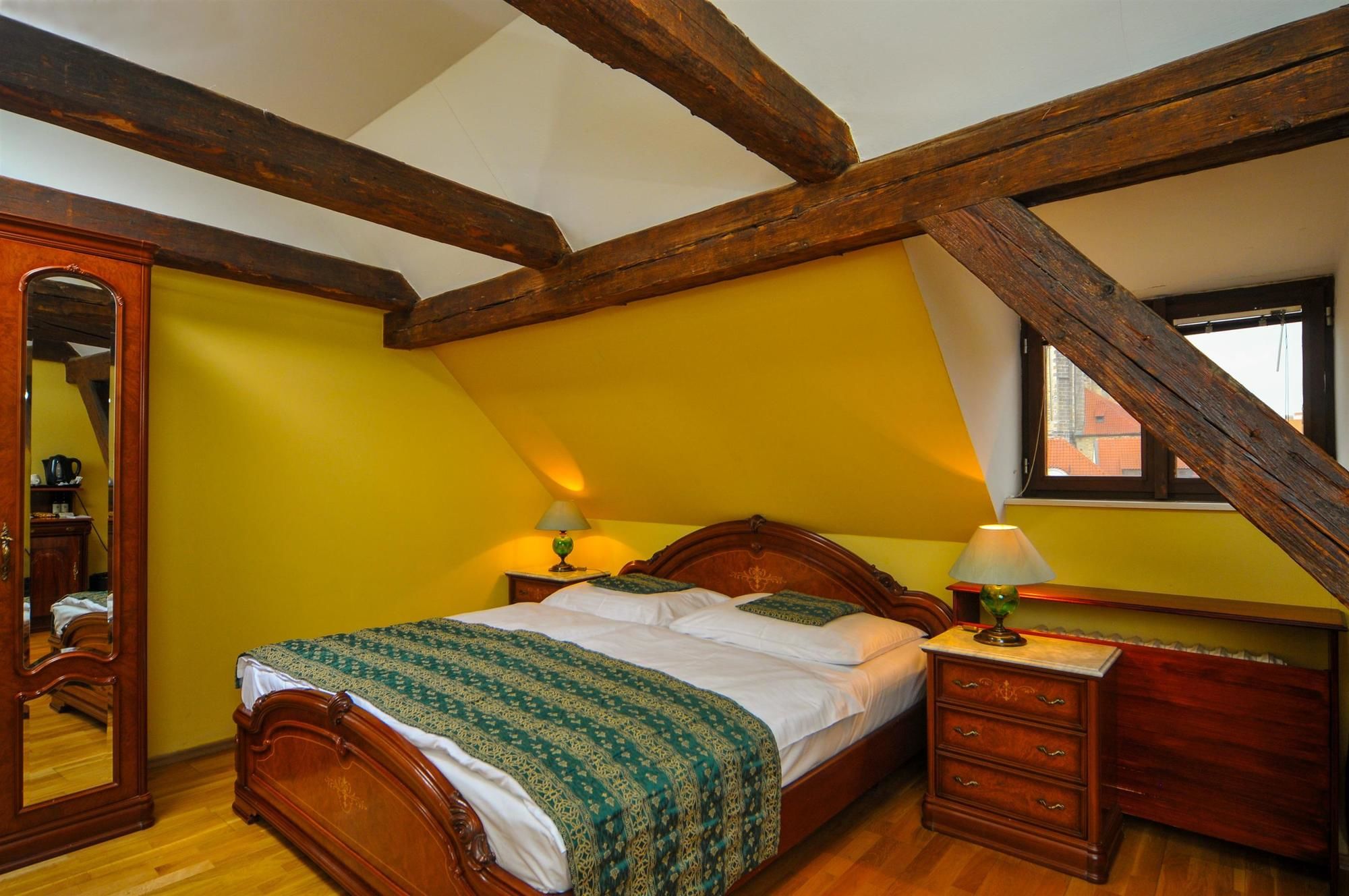 Фото Josephine Old Town Square Hotel - Czech Leading Hotels