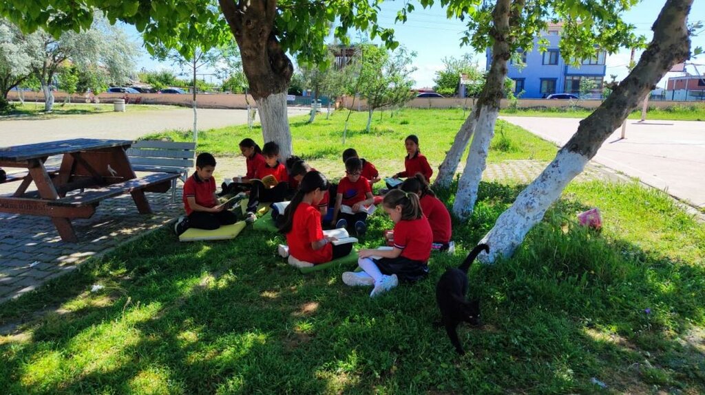 School Yakupköy Middle School, Balikesir, photo