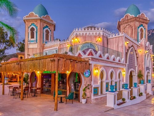 Гостиница Orka Sunlife Resort Hotel & Aquapark в Олюденизе