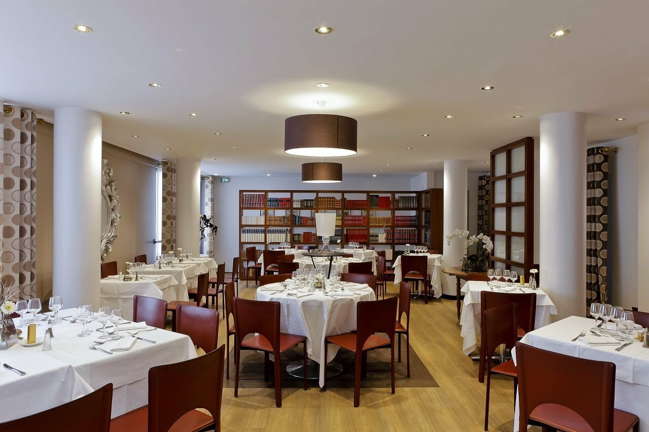 Фото Hôtel Charlemagne by HappyCulture