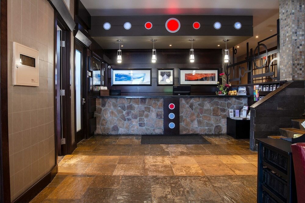 Фото Sandman Hotel Castlegar