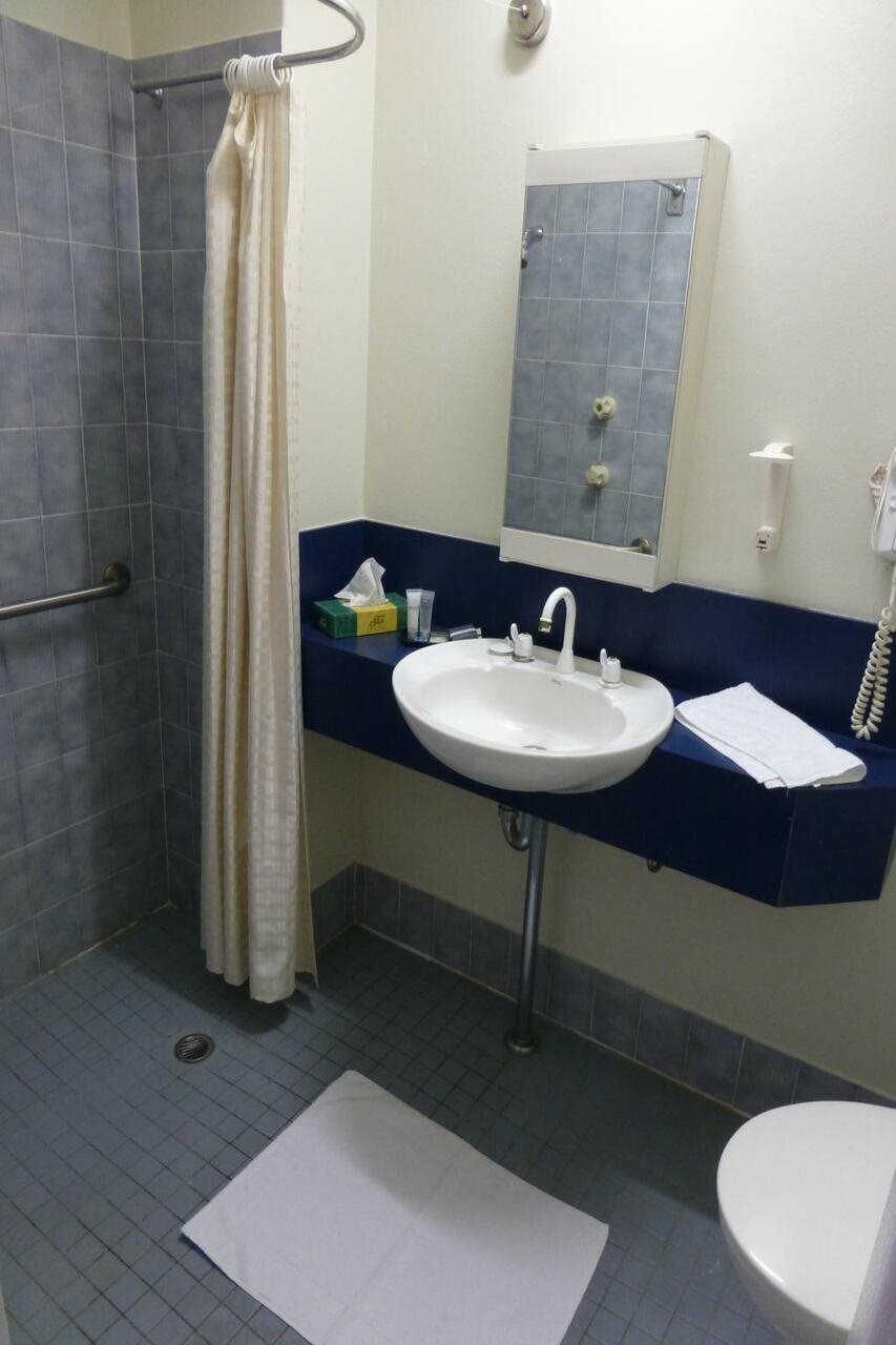 Фото Mariners Court Hotel Sydney