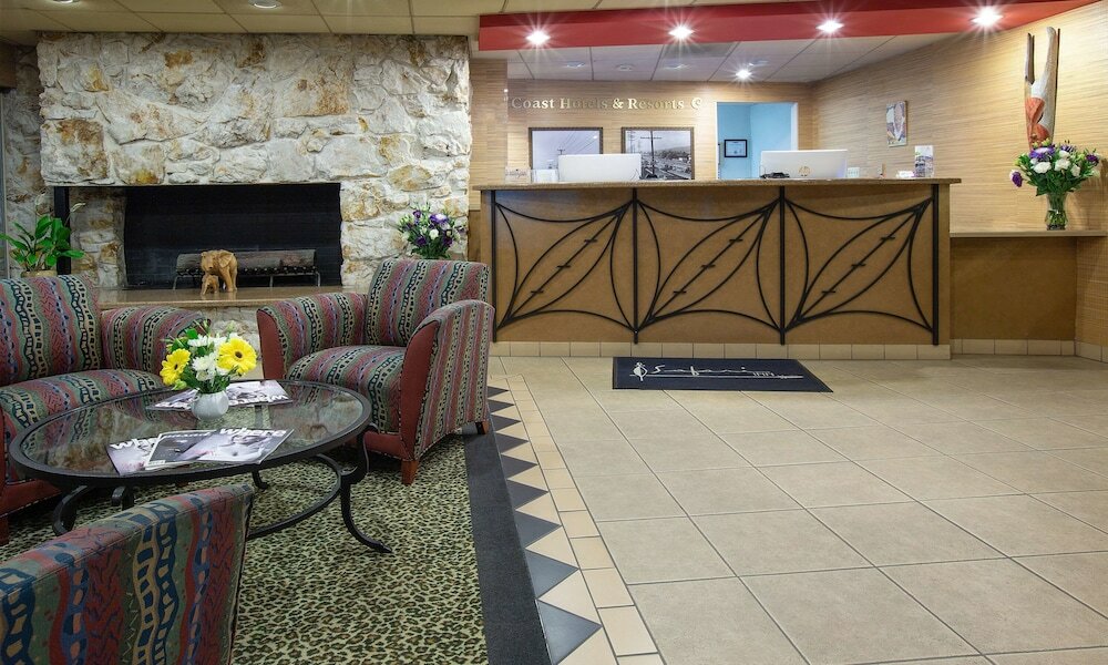 Фото Safari Inn, a Coast Hotel